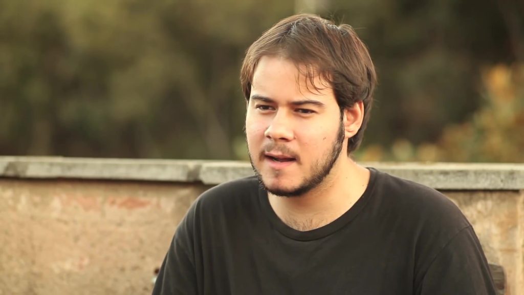 ¿Quién es Pablo Hasél?: El poeta y rapero que Serrat, Barden y Almodovar defienden