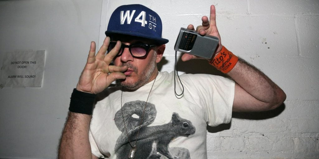 A los 59 años falleció Ricky Powell, legendario fotógrafo del mundo del hip hop y amigo cercano de los Beastie Boys.
