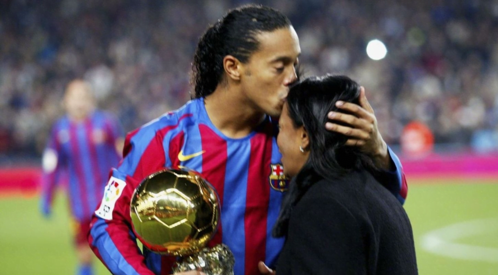 Muere la madre de Ronaldinho por Covid-19