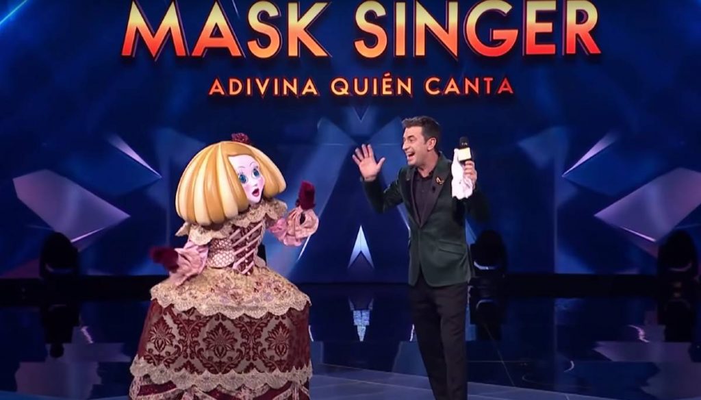 Arturo Vals y Menina antes de desenmascarar a La Toya Jackson