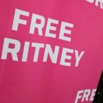 Cartel que pide la libertad de Britney Spears
