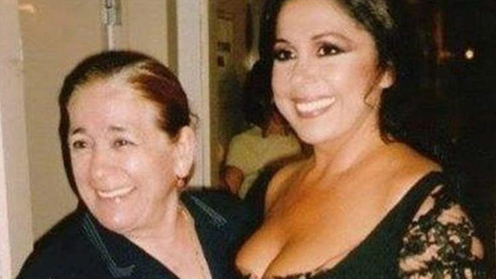 Doña Ana Martín e Isabel Pantoja