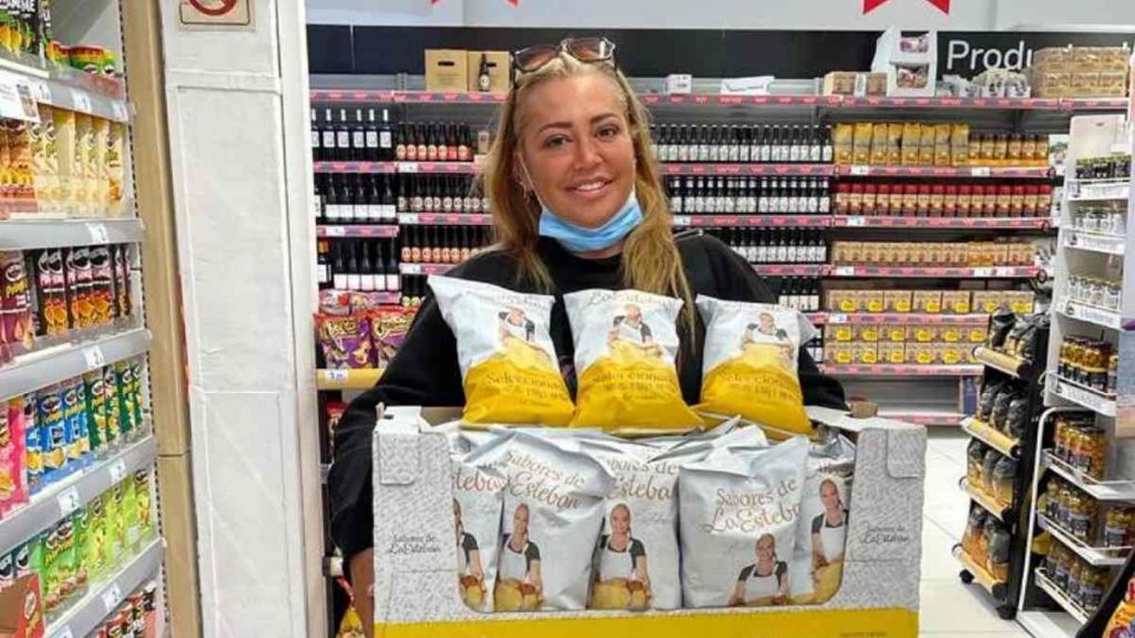 Belén Esteban con sus patatas