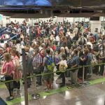 Cola en los aeropuertos
