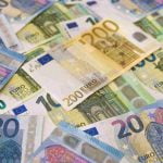 El Banco Europeo Central sube el tipo de cambio a una cifra record de 0,75% | Que va a cambiar para los europeos?