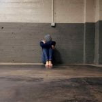 Alumna de 16 años muere a manos de la policía Iraní por rehusarse cantar himno al régimen