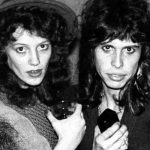 Una groupie demanda a Steven Tyler después de 30 años